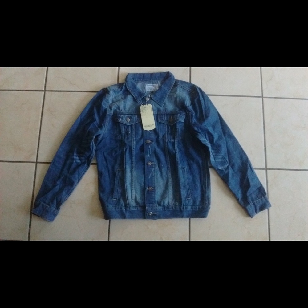 Light Wash Distressed Denim Jacket